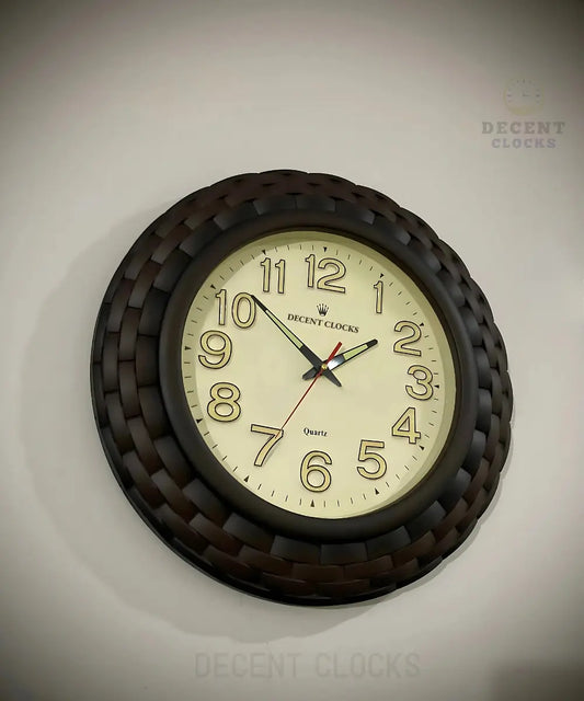 Side View of Cream_Brown_Glowing_wall-clock – Decorative Design