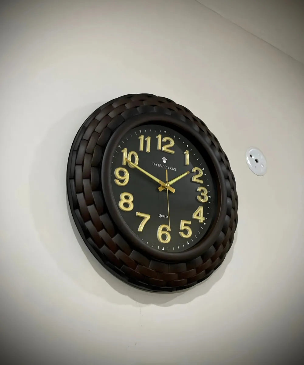 Oversized Black Wall Clock 🕒